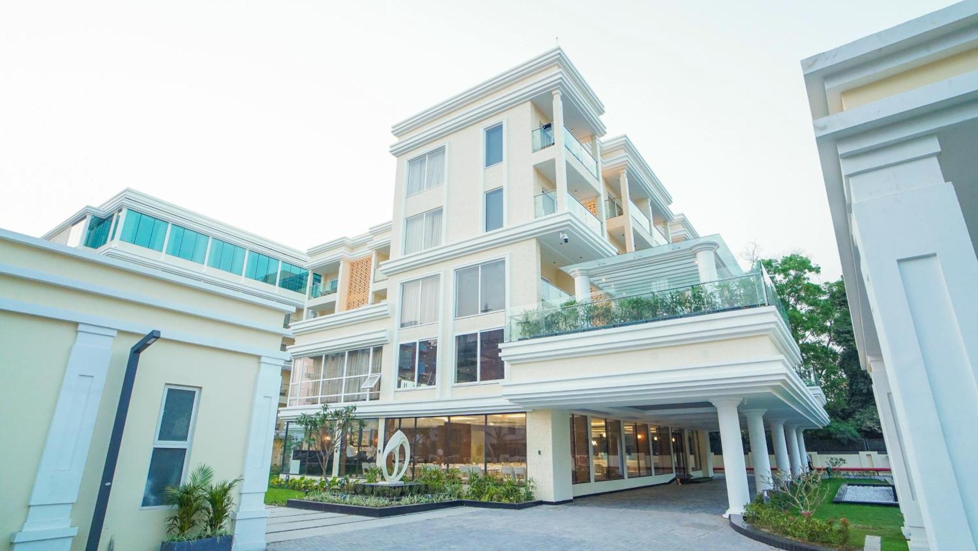 Antique Regency !! Luxurious Hotel In Digha !! Екстер'єр фото